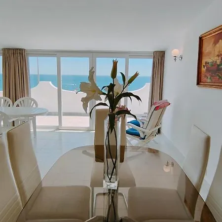 アパート Penthouse Beachfront