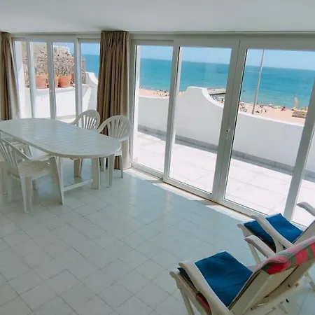 Penthouse Beachfront * البوفيرا